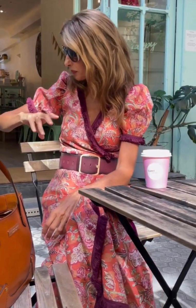 Sophie | Vestido Maxi Rosa Elegante de Manga Corta