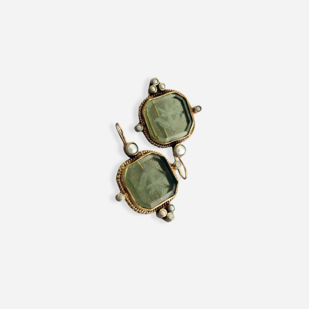 Maeble™ | Pendientes vintage con piedra verde y perla