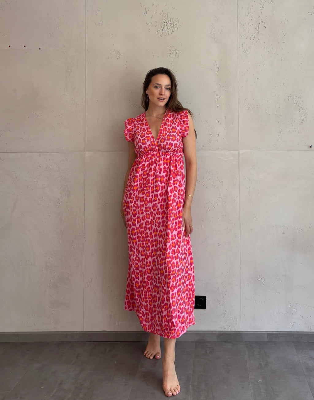 Mari Carmen | Vestido largo de leopardo con escote en la espalda