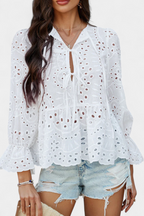 Camila | Top Bohemio de Encaje con Corte Fluido