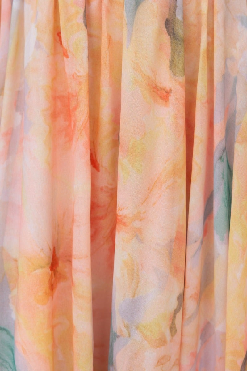 Luchi™ | Vestido maxi floral con escote halter